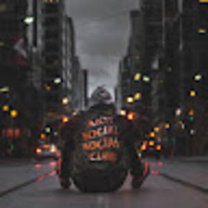 Meet your Posher, Thanh